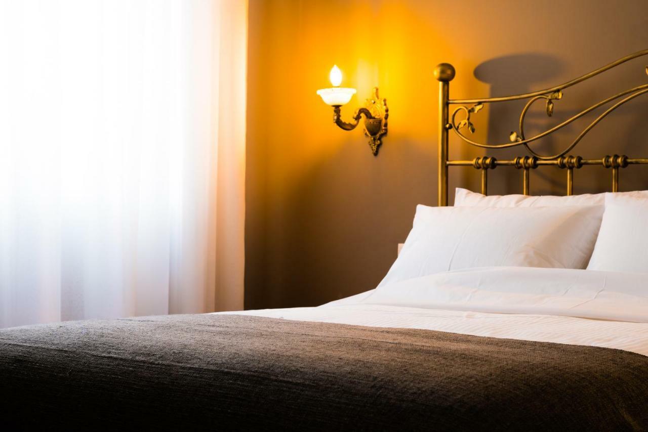 Ch Adrianou Suites Athen Eksteriør billede